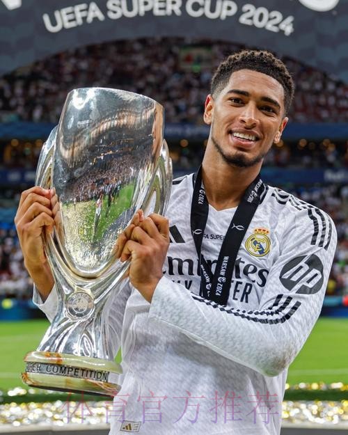 毫无疑问!官方:贝林厄姆当选国家德比全场最佳